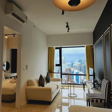 Axon Home Stay By Privet Apartment